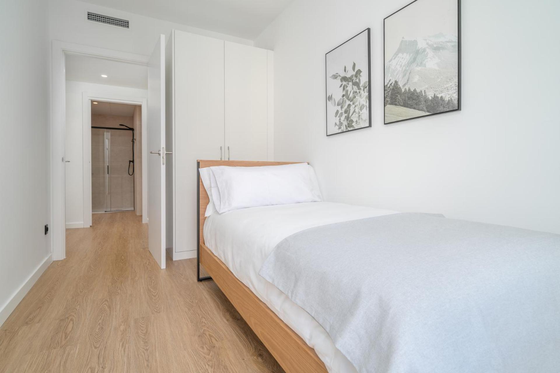 Limehome Barcelona Placa Pirineus L'Hospitalet de Llobregat Exteriér fotografie